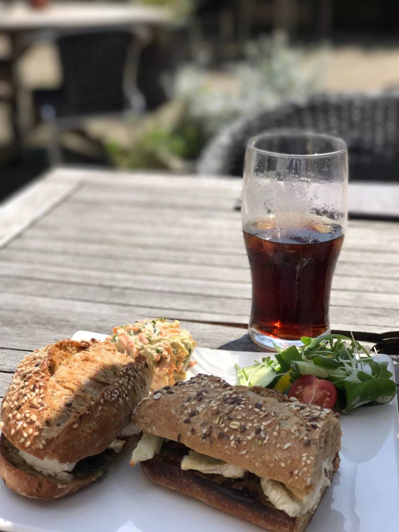 The George Inn