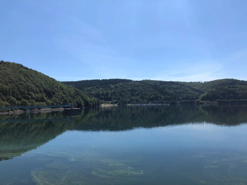 Leuchtturm am See