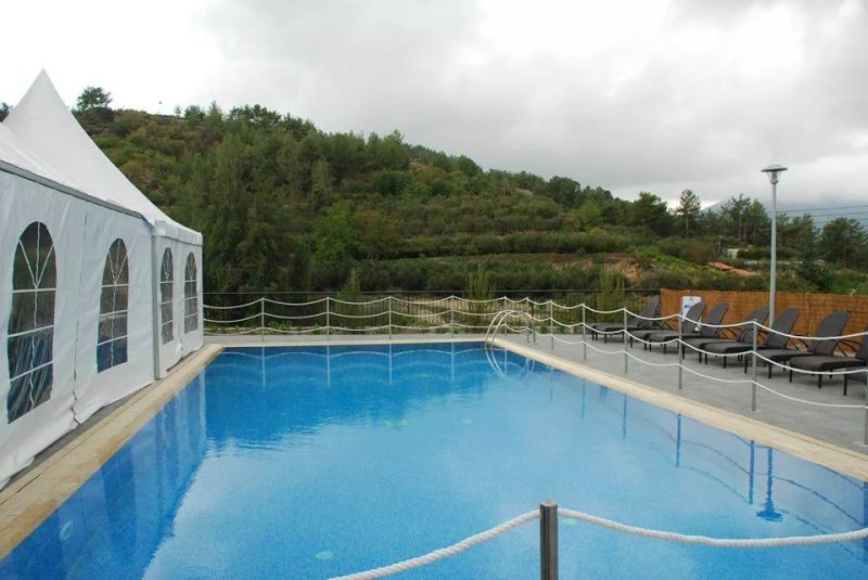 Livadia Hotel