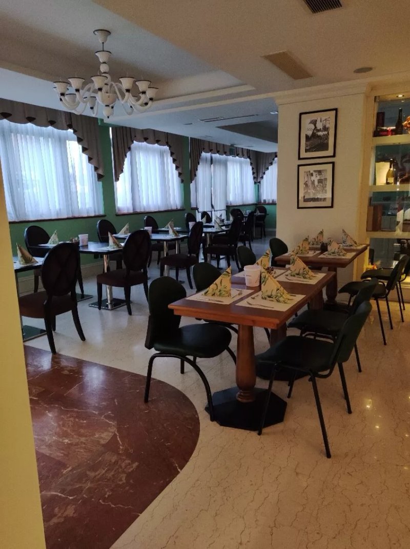 Hotel Roxy Plaza
