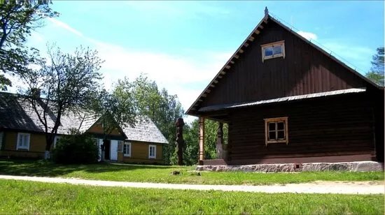 A. ir M. MiskiniU literaturine-etnografine sodyba