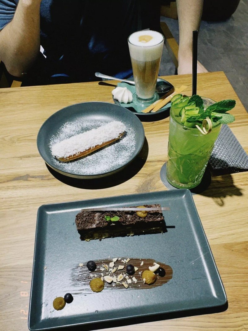 Maguro Sushi Bar