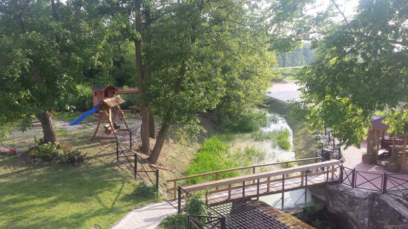 Jesionowy Dworek Pension