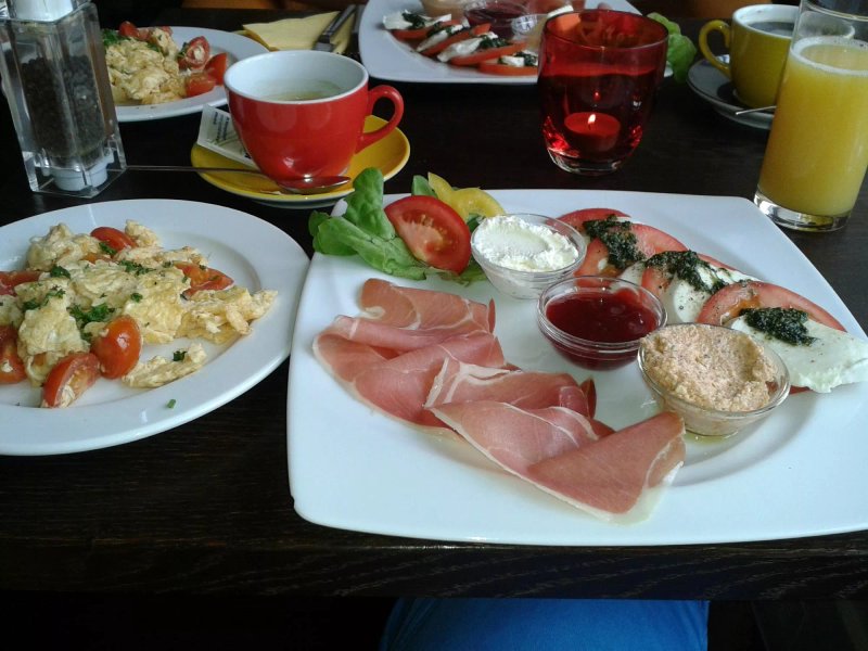 Cafe, Restaurant & Bar Ohnegleichen