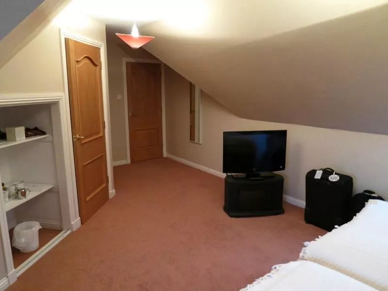 Meadowside Bed & Breakfast