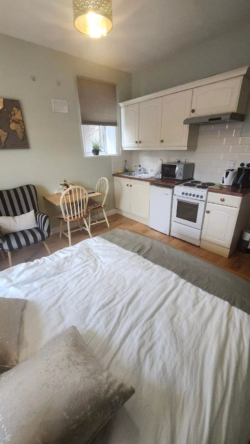 Glencourt Apartments