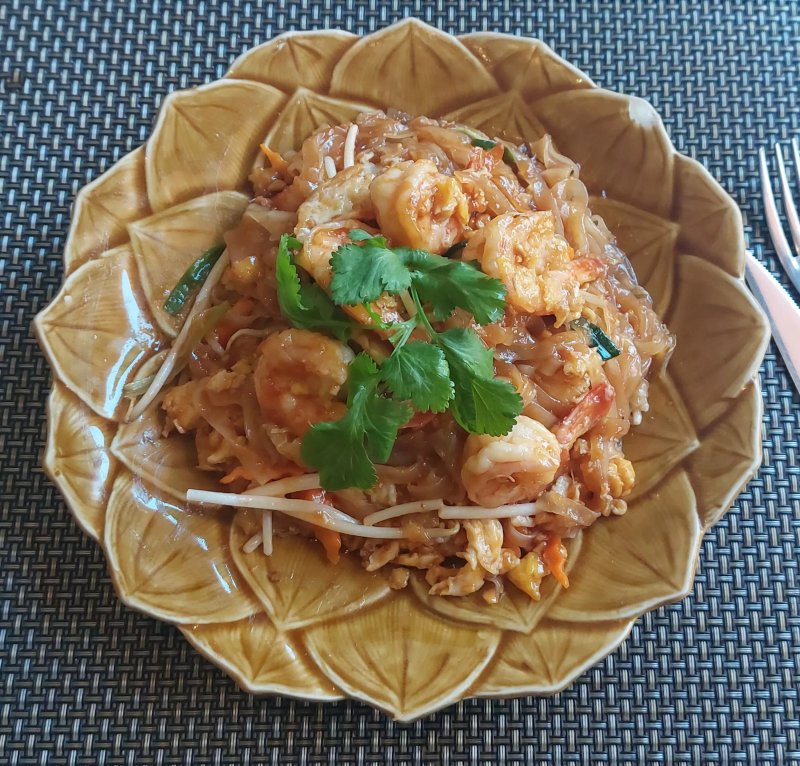 Dao's Bar & Thai Restaurant