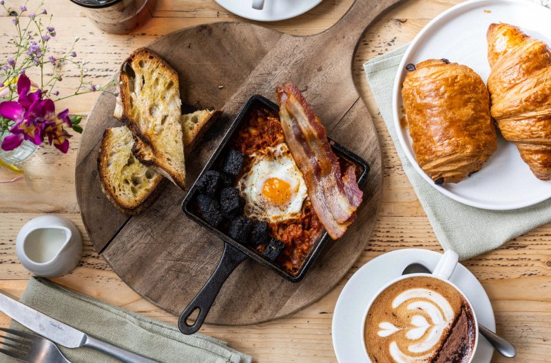 Cow & Cacao Cafe at Darts Farm