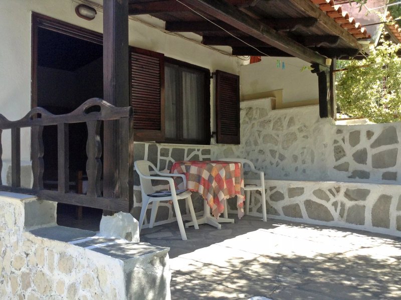 La Mirage Apartments & Studios