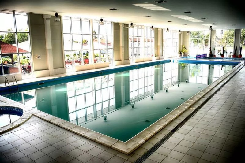 Relax Resort
