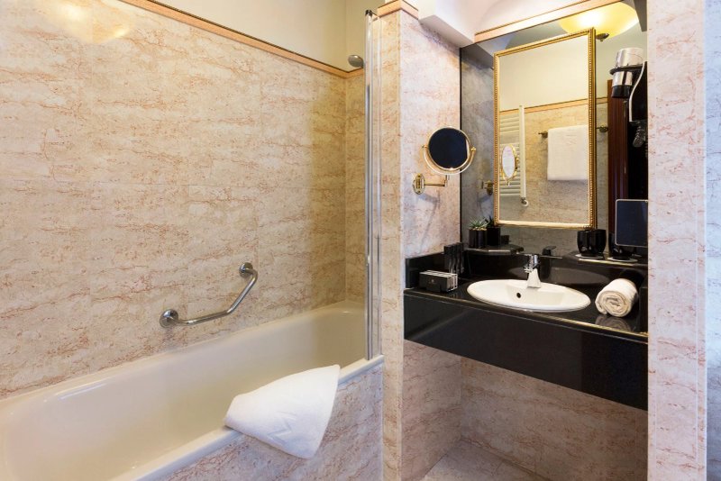 Melia Paris Champs Elysees