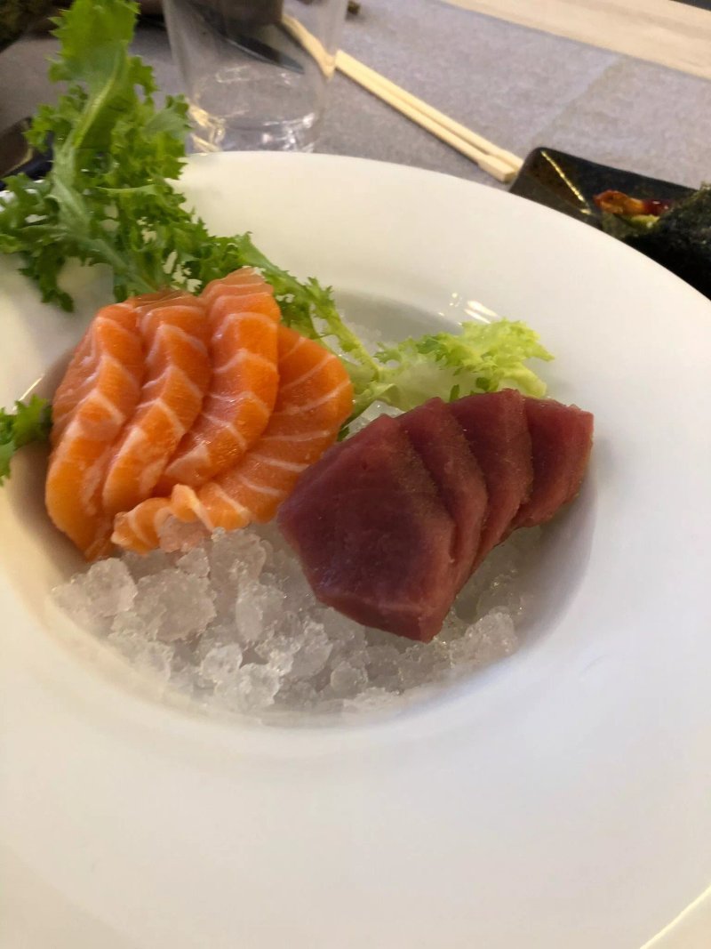 koi sushi Japanese restaurant
