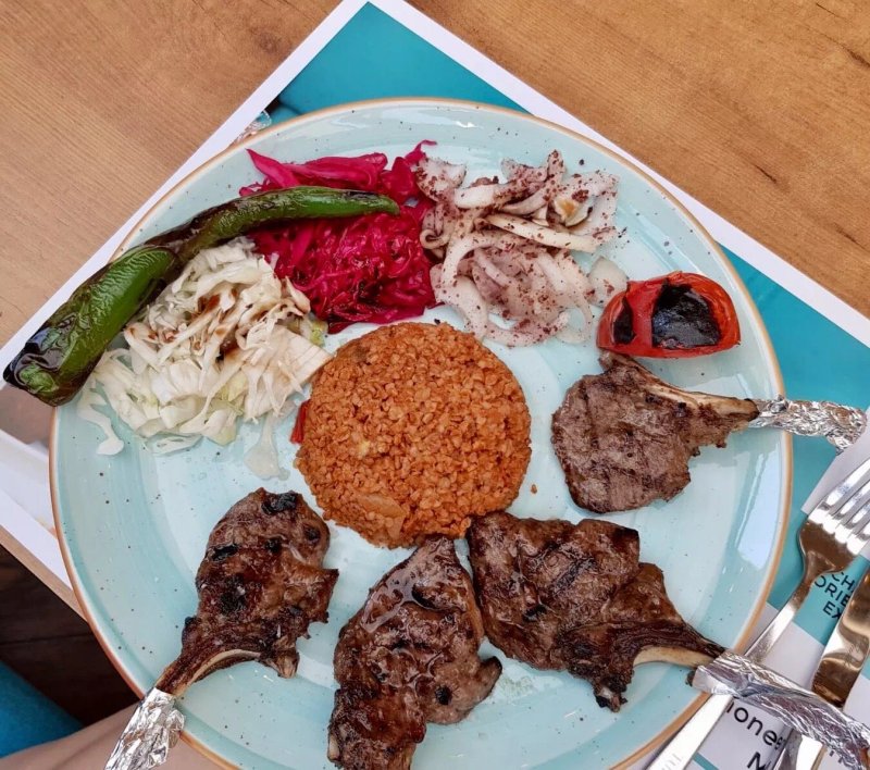 Turquoise restaurant