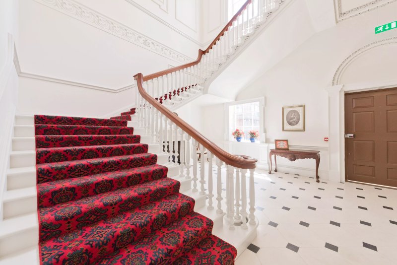 Henrietta Suites