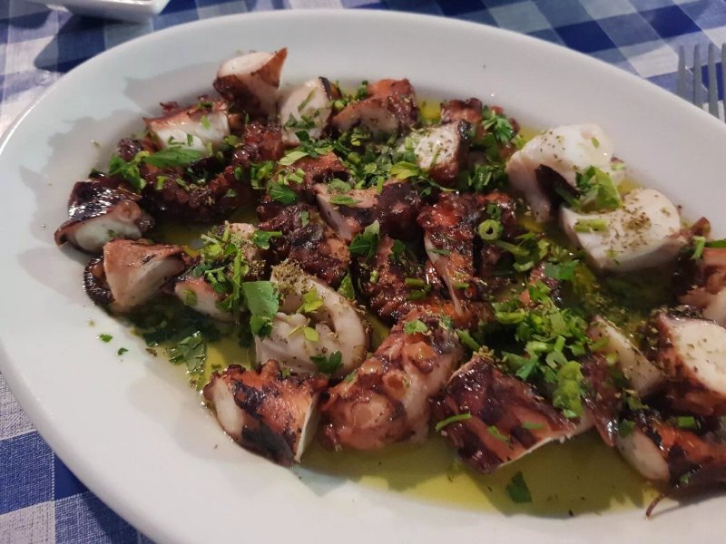 KARAOLISea Fish Restaurant Zygi