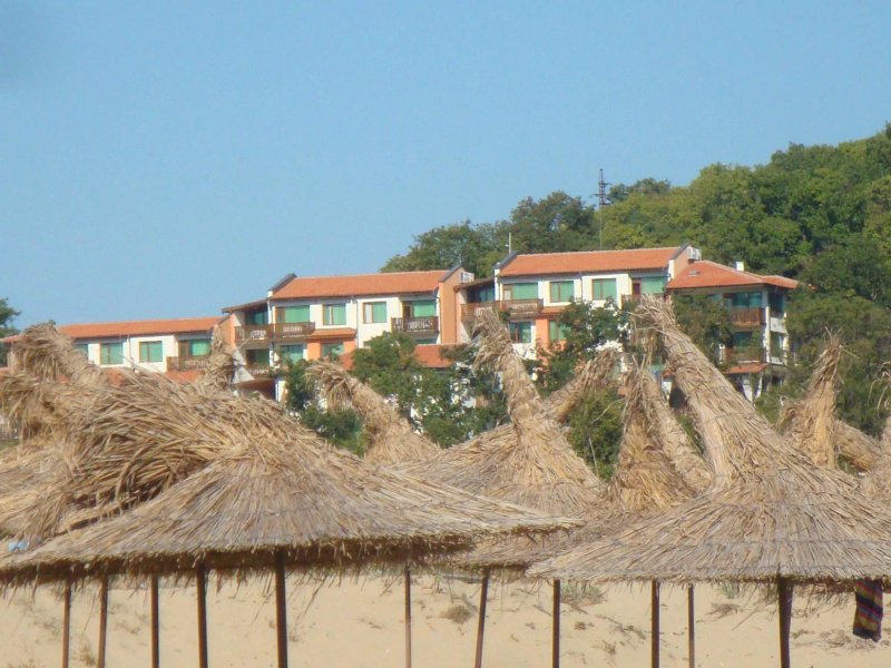 Arkutino Family Resort