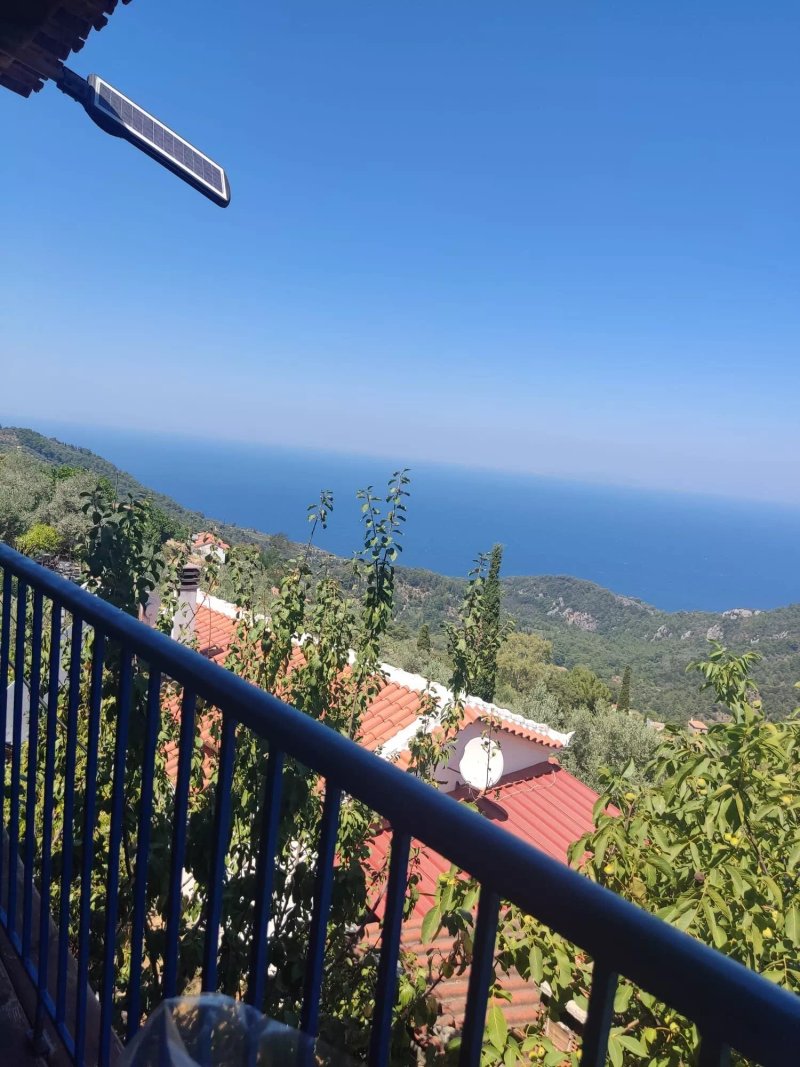 Loukas Taverna