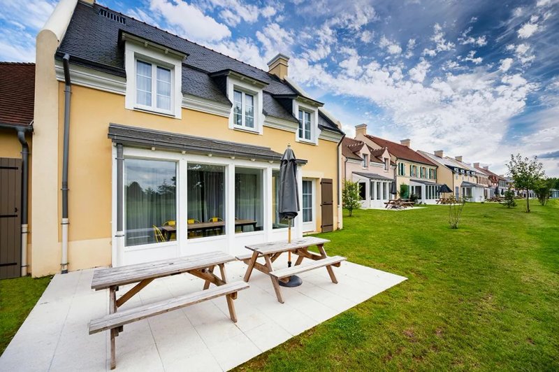 Staycity Aparthotels, Near Disneyland Paris