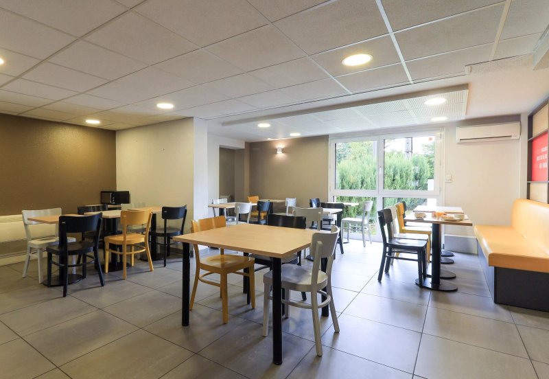 B&B Hotel Chalon-sur-Saône Sud