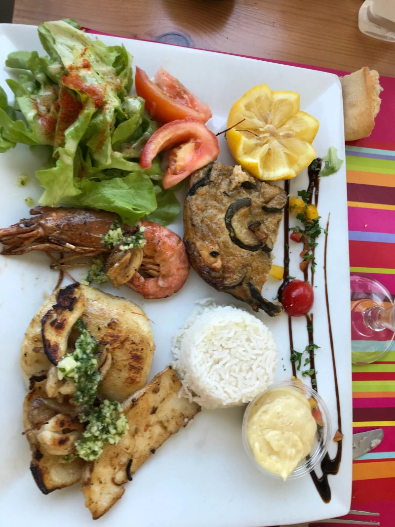 Club House Martigues Restaurant Du Port