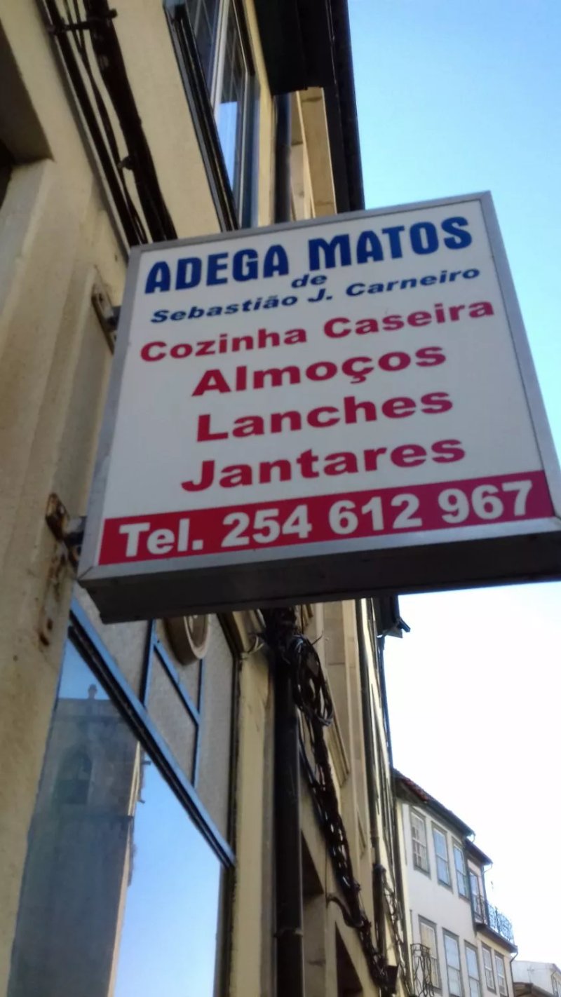 Adega Matos de Sebastiao J. Carneiro