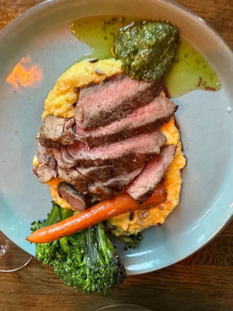 Lilly & Julia`s Bistro