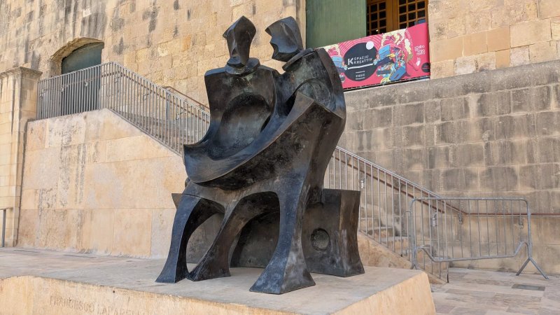 Statue of Francesco Laparelli and Girolamo Cassar
