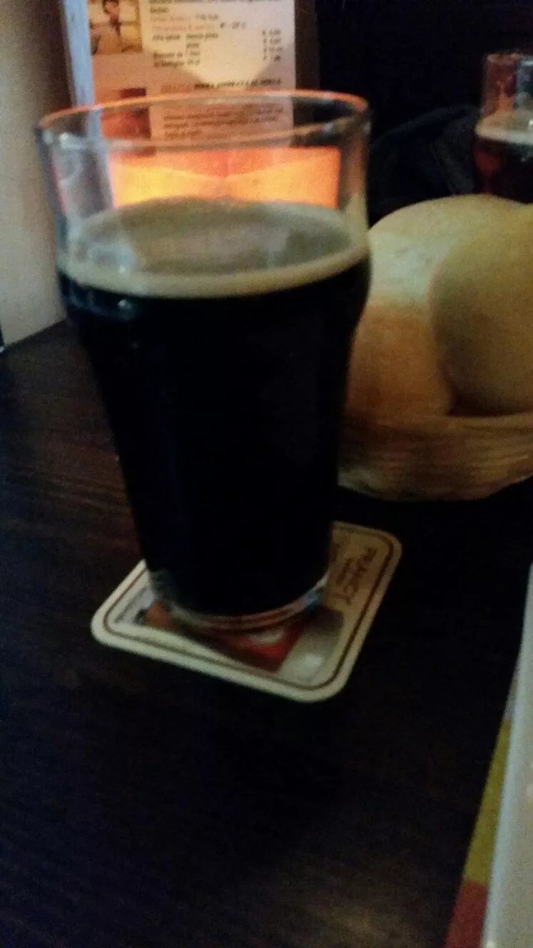 Fly Pub