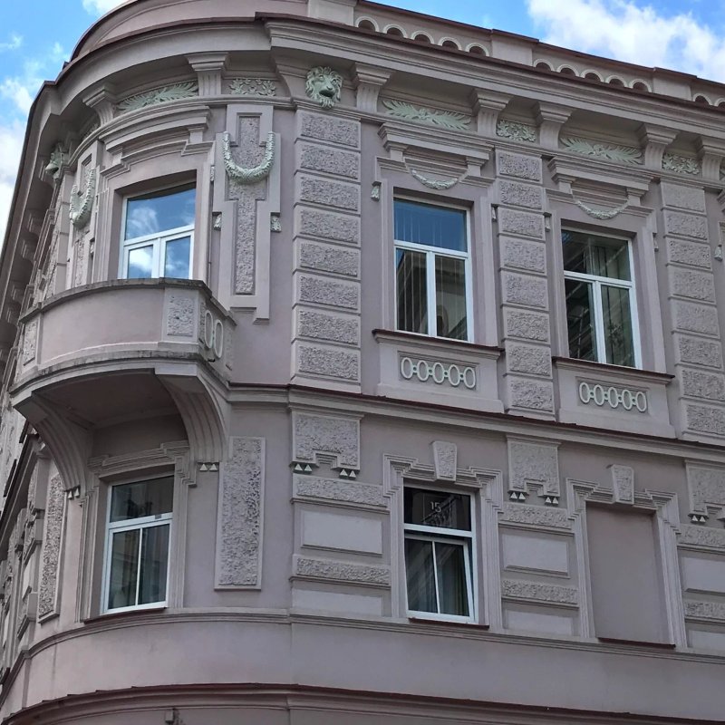15th Avenue Hotel