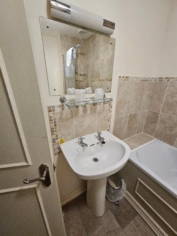 Best Western Limpley Stoke Hotel