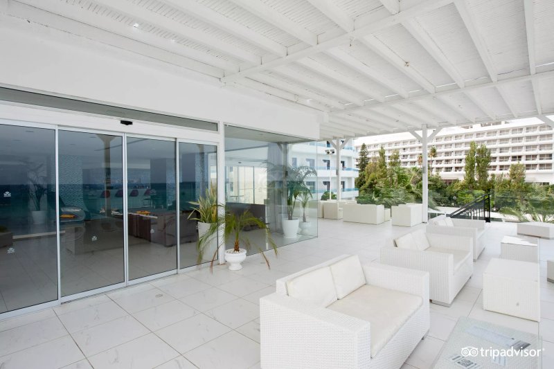 Silver Sands Beach Hotel