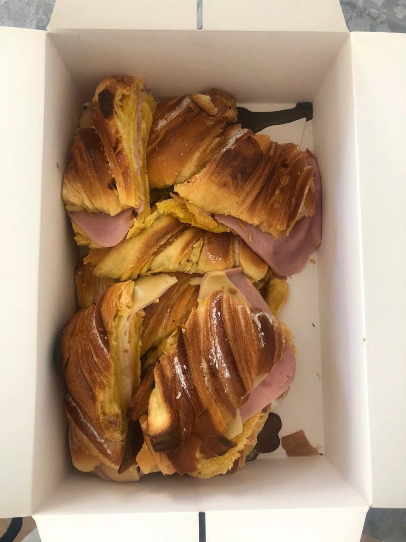 O Melhor Croissant da Minha Rua