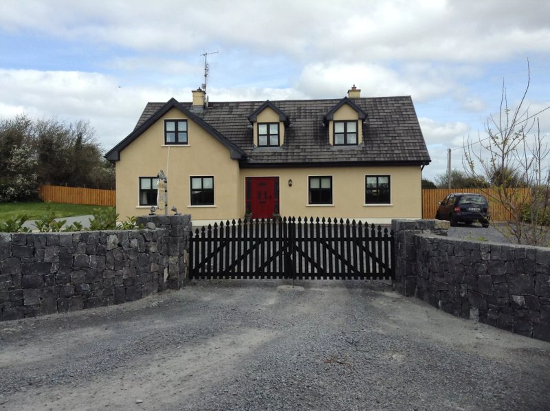 Aira Lodge B&B