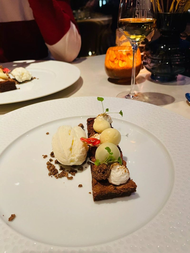 Restaurant Graansilo Eten & Drinken