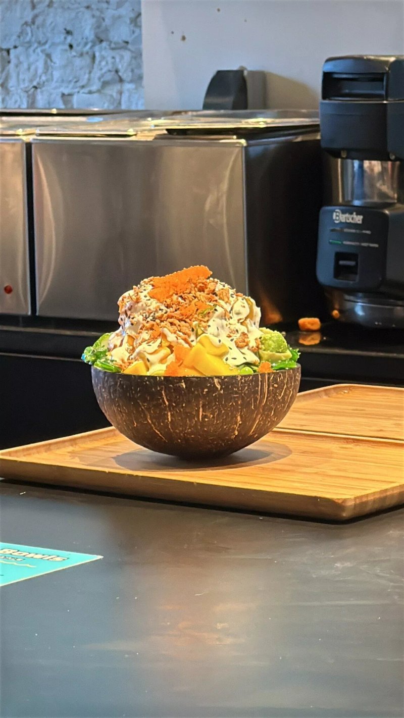 Surfside Poke - Place Du Luxembourg