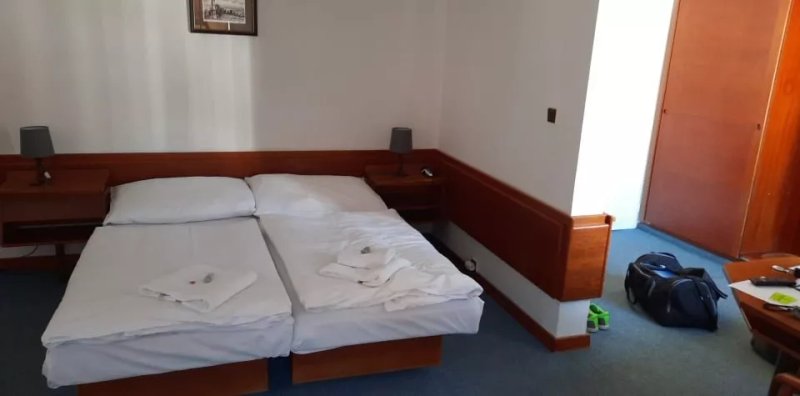 Hotel Lomnice