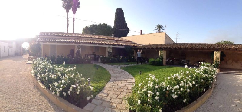 Donna Coraly Country Boutique Hotel