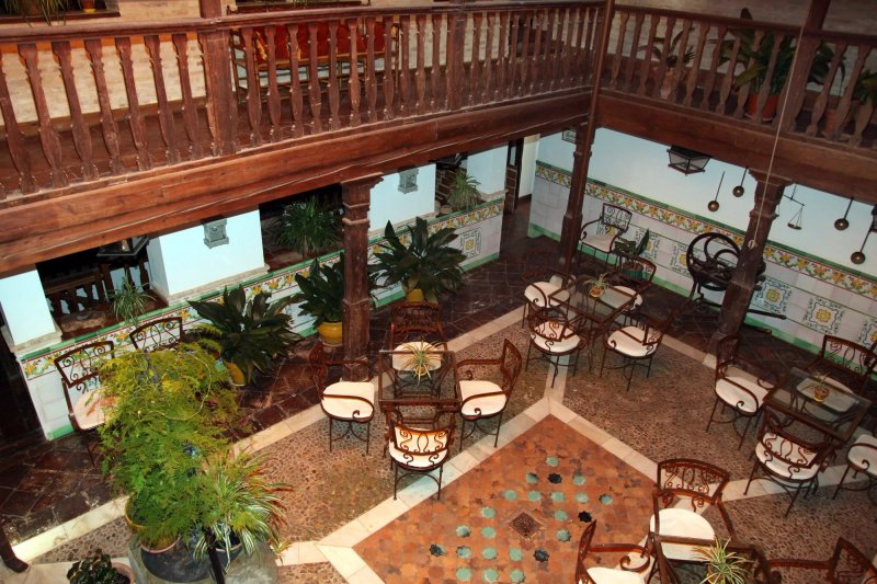 Apartamentos Turisticos Los Patrizios