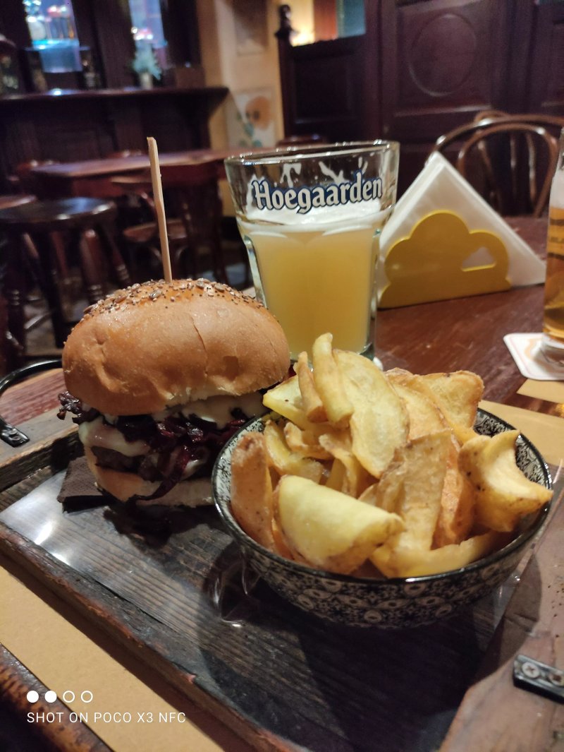 Conary Mor irish pub