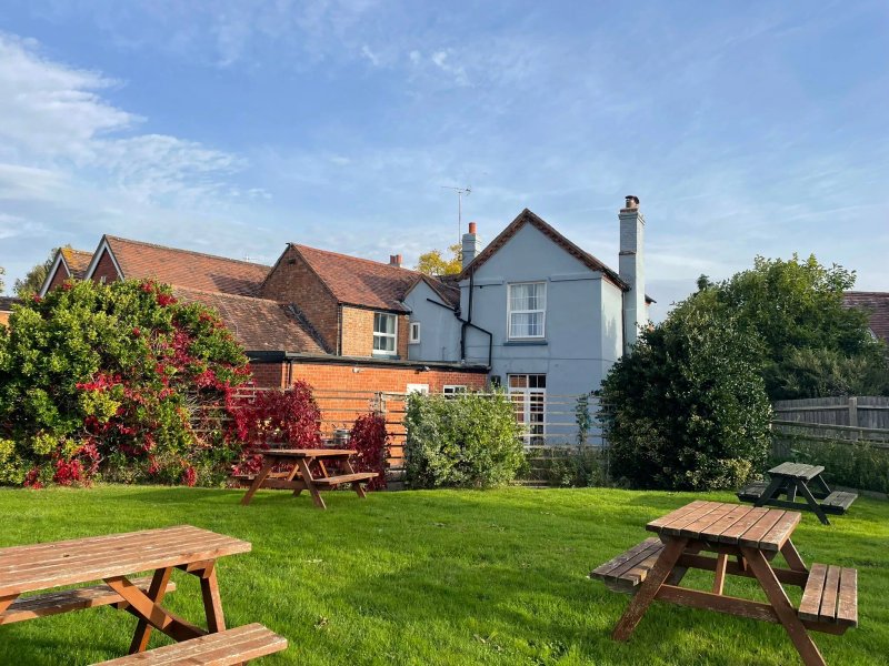 Chequers Inn