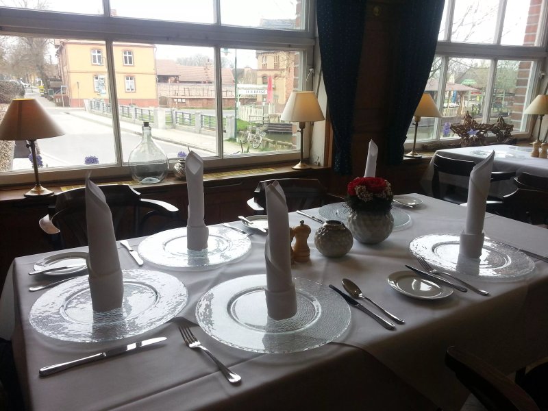 Restaurant Feine Kuche ZUM GRUNEN STRAND DER SPREE