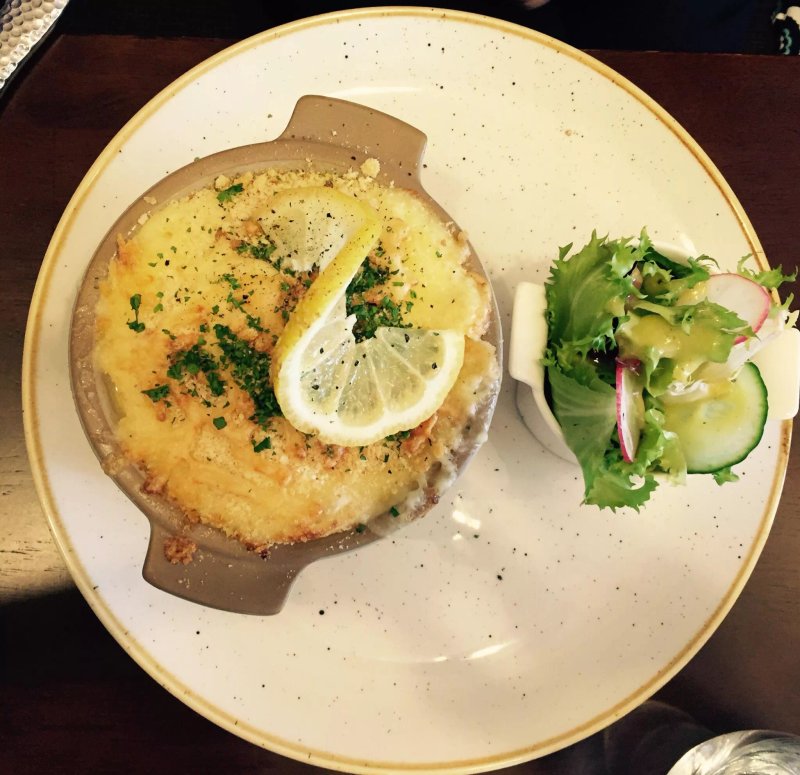 Bar & The Boardroom Restaurant