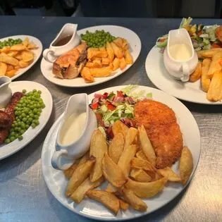 Willows Bar And Kitchen