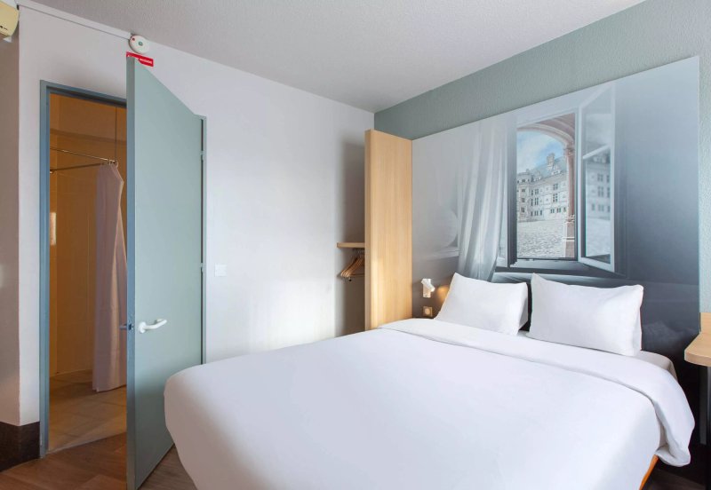 B&b Hotel Blois Sud Vineuil
