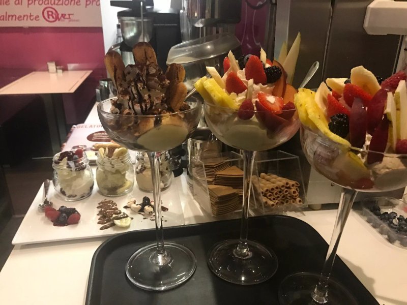 River Gelateria Bar Ristorante