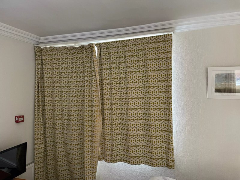 Carlton Hotel