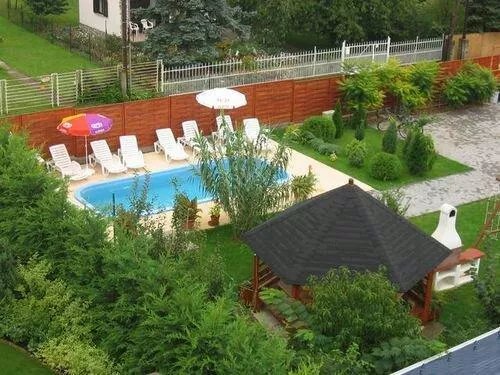Veronika Villa