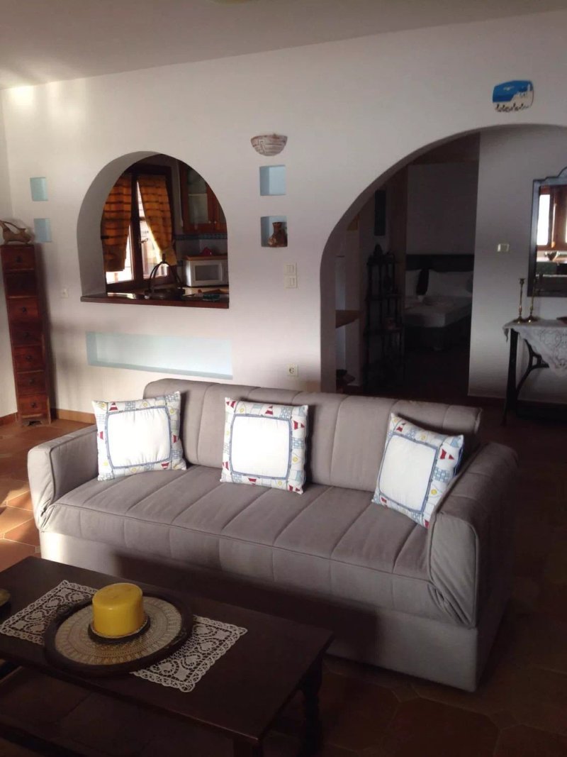 Pleoussa Studios