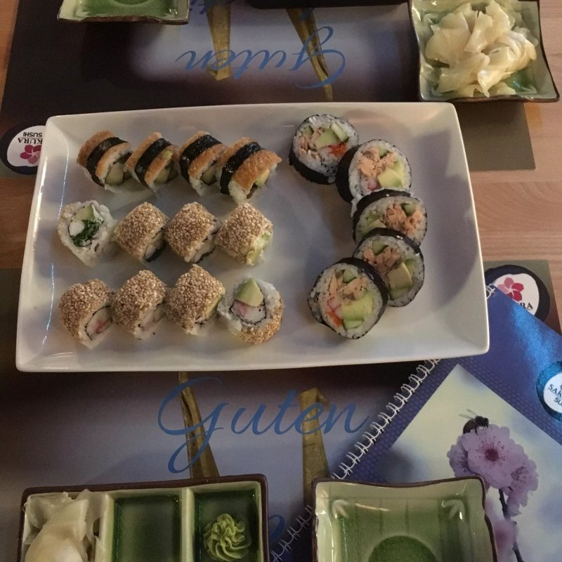 Sakura Sushi