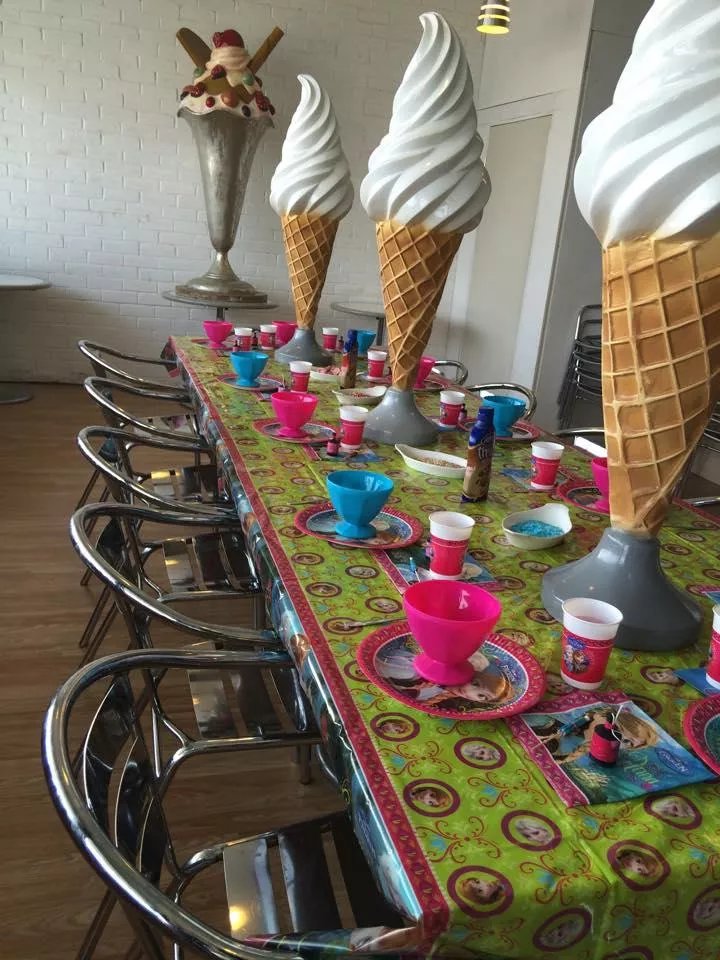 Scoops